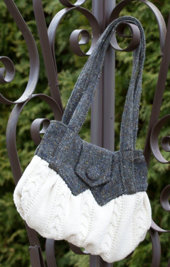 Up-cycle old clothing into a new bag. www.lifeatthecottage.com